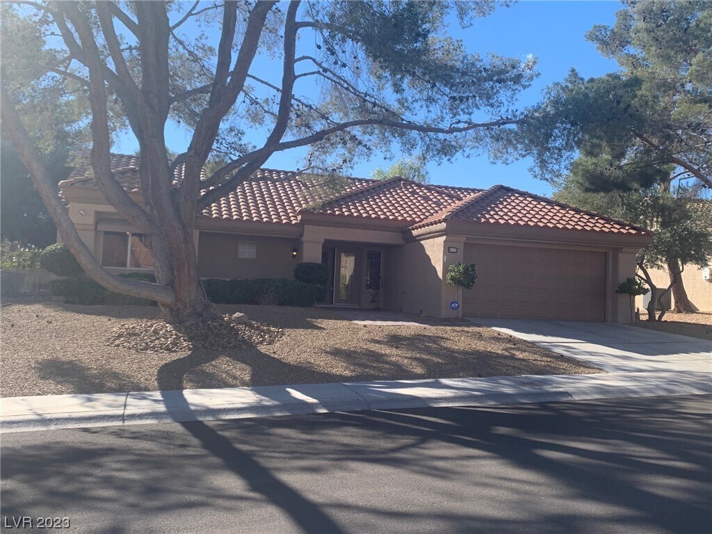 Primary Photo - 9113 Grayling Dr