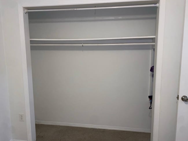 Building Photo - 5107 E 113th Ave