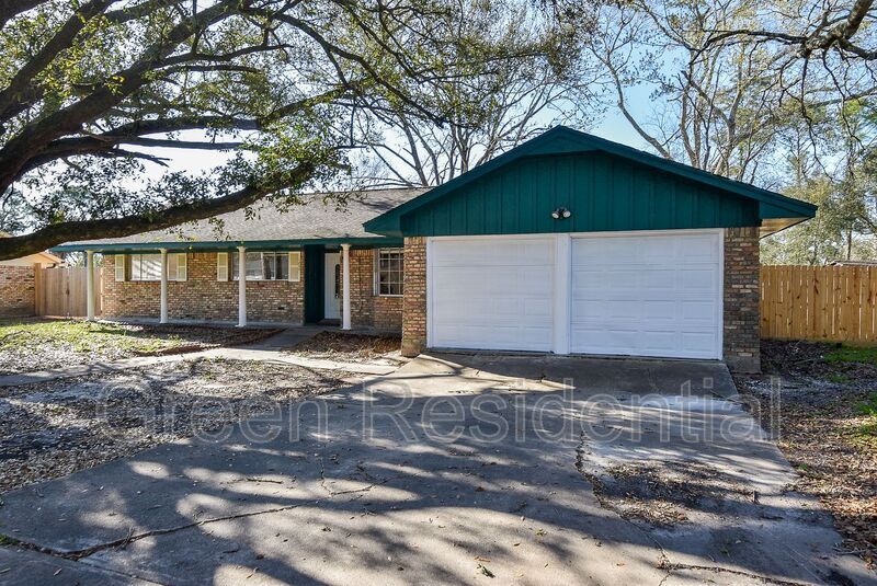 Primary Photo - 1209 Carmie St