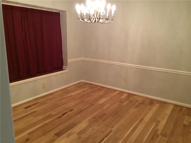 Foto del edificio - 4415 Windchime Way NW