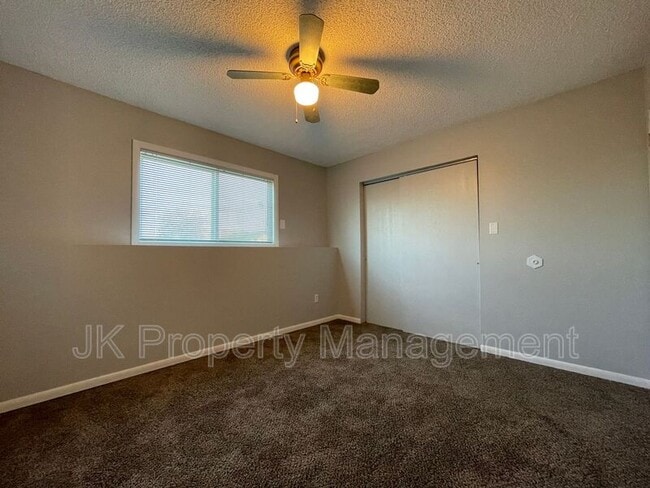Building Photo - 4604 3rd Ave S