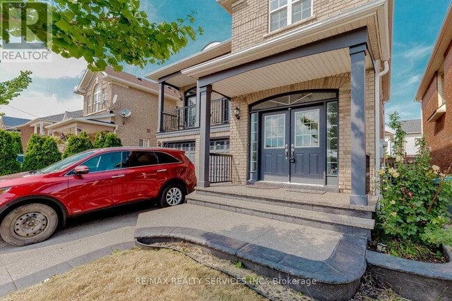 Building Photo - 339 Edenbrook Hill Dr