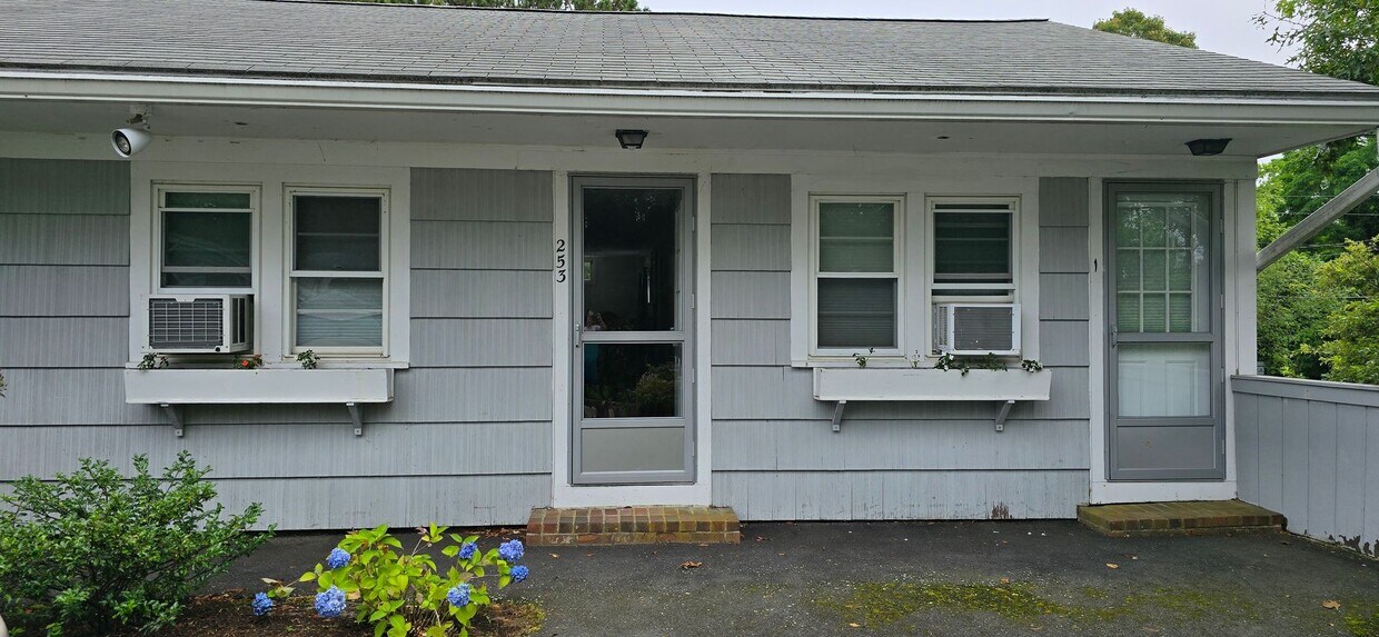 Foto principal - 2 bedroom ,1 bathroom unit at historic Rou...