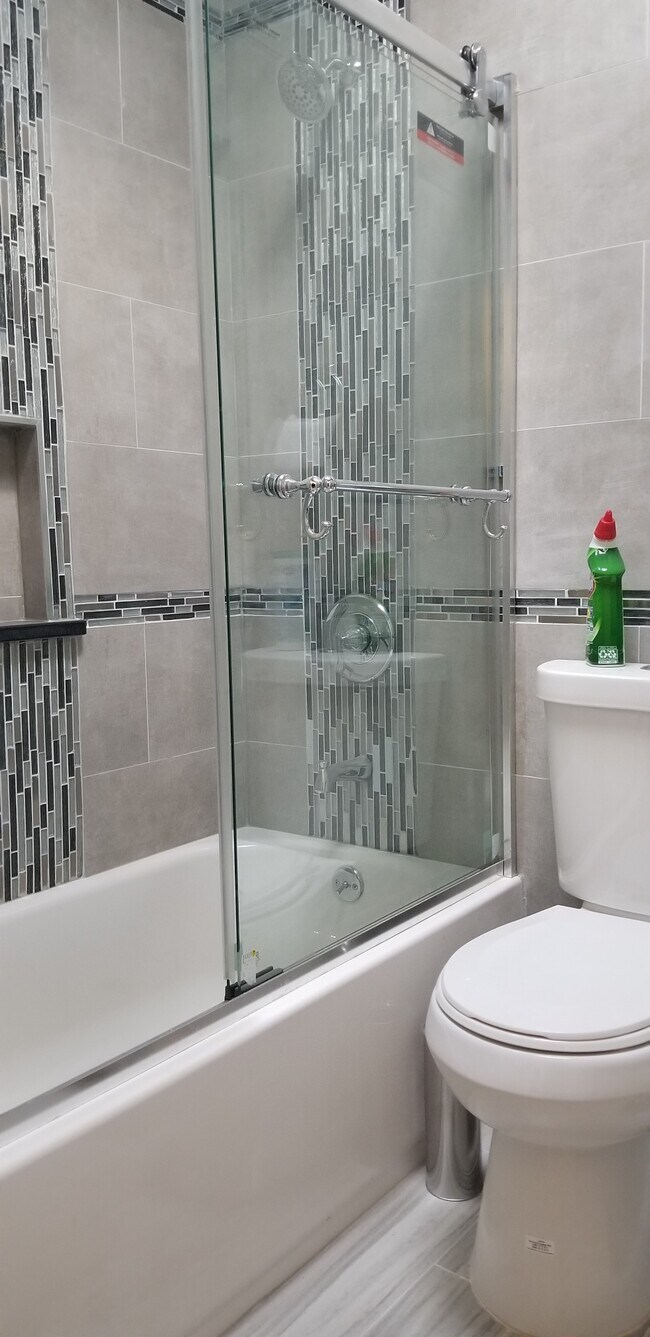 Foto del edificio - 4711 Avenue D
