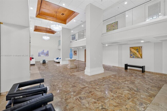 Foto del edificio - 6061 Collins Ave