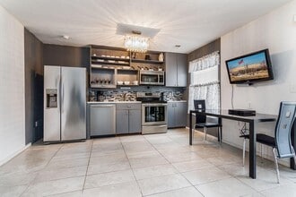 Building Photo - 1 Memory Ln