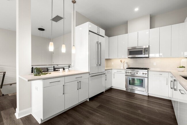 Building Photo - 771 Harrison Ave