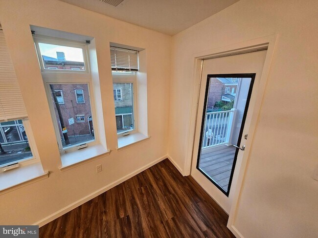 Foto del edificio - 200 Hamilton Ave