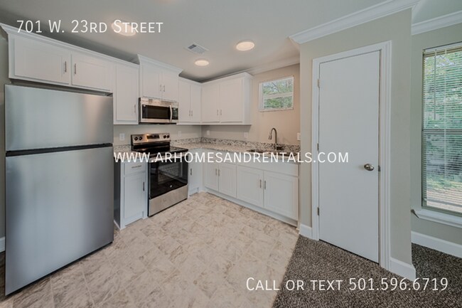 Foto del edificio - 701 W 23rd St