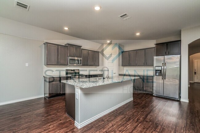 Building Photo - SPRING SPECIAL!!- $1000 off First Full Mon...