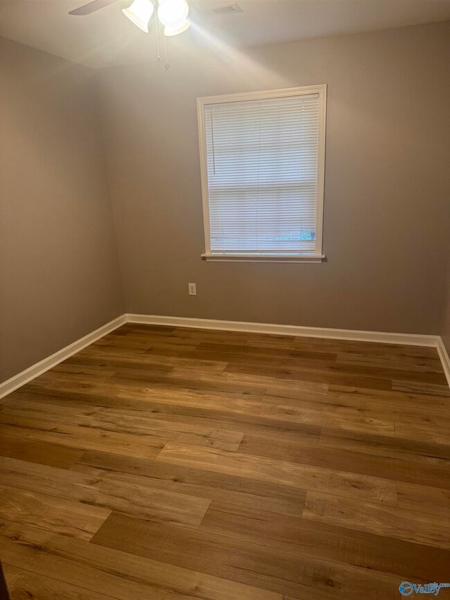 Foto del edificio - 3218 Uvalde Ln NW