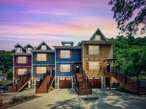 Building Photo - 1408 Sunset Ct