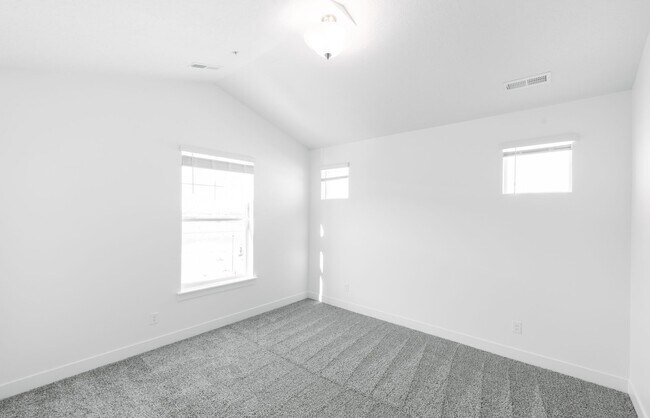 Foto del edificio - 675 W 4500 S
