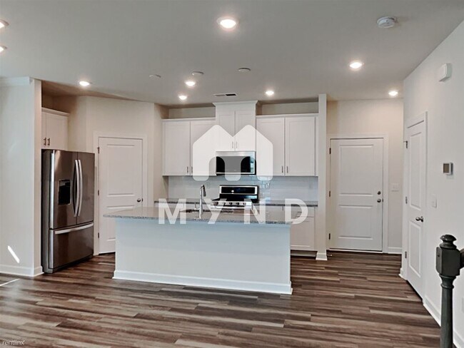 Foto del edificio - 3 br, 2.5 bath House - 518 Nixon Rd
