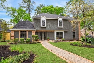 Building Photo - 1802 Corral Dr