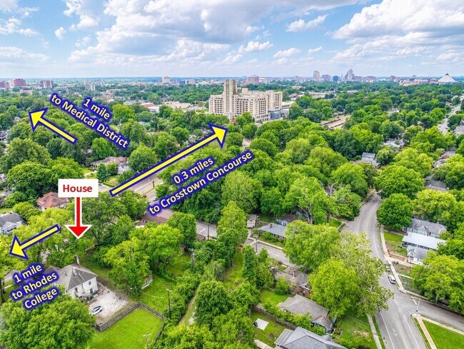Close to Rhodes College, Medical District, and Crosstown. - 1524 N Parkway