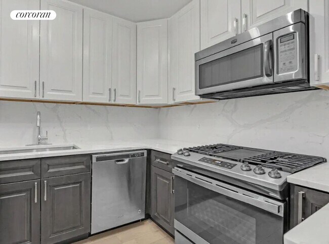 Foto del edificio - 301 E 87th St