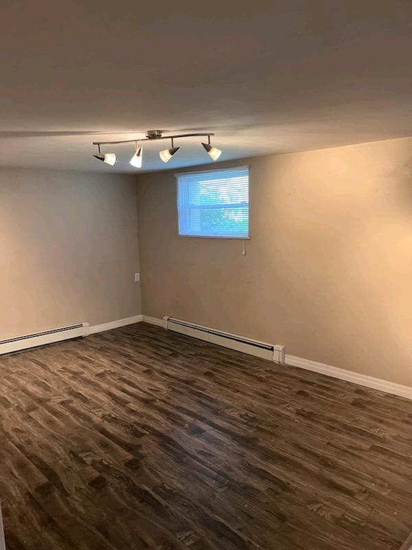 Living room - 69 Mackay Av