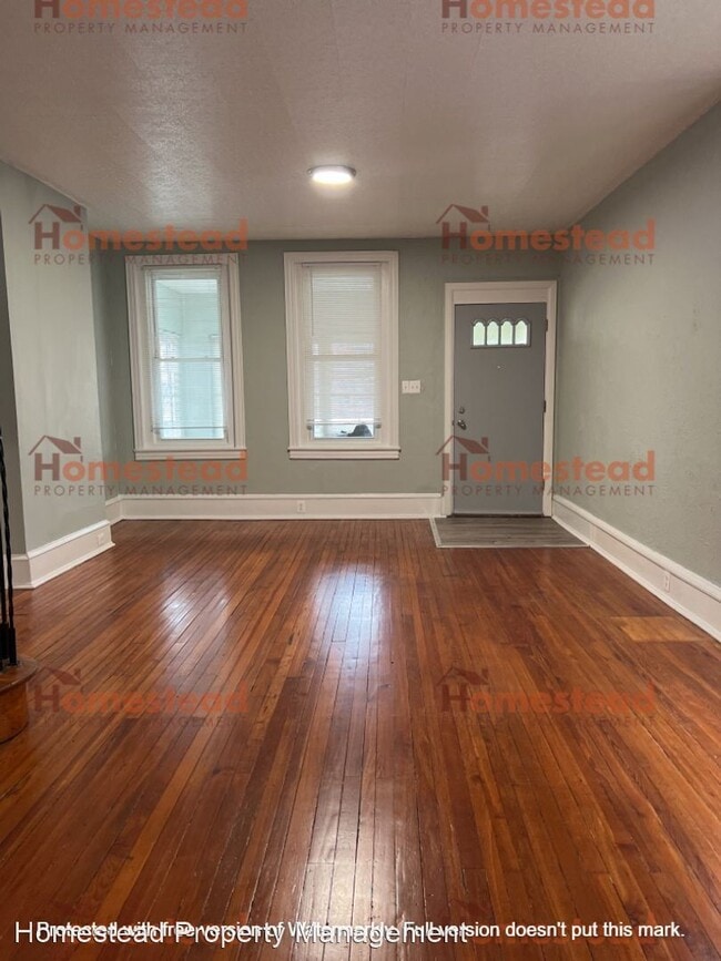 Building Photo - 3 br, 1 bath House - 404 Colwyn Ave