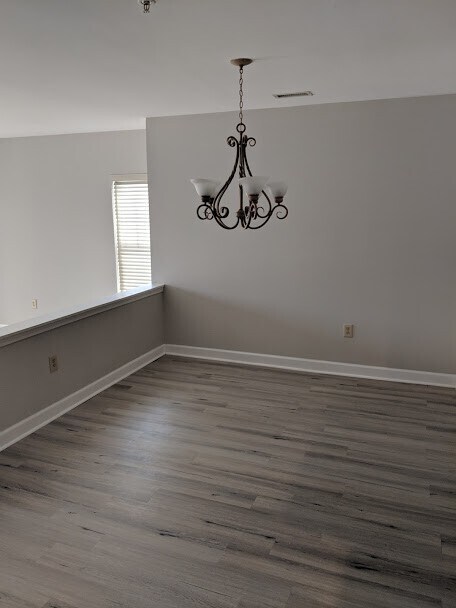 Building Photo - Three Bedroom Waterfront Condo Mooresville
