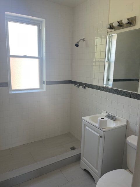 Foto del edificio - 4901 23rd Pl
