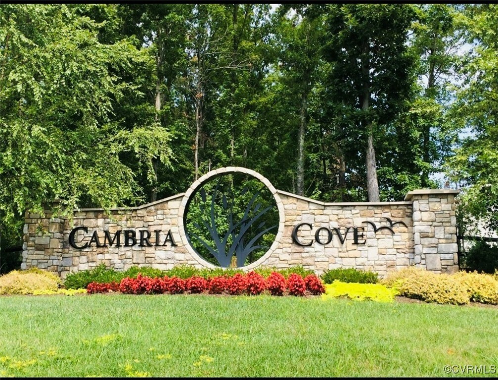 Primary Photo - 16043 Cambria Cove Blvd