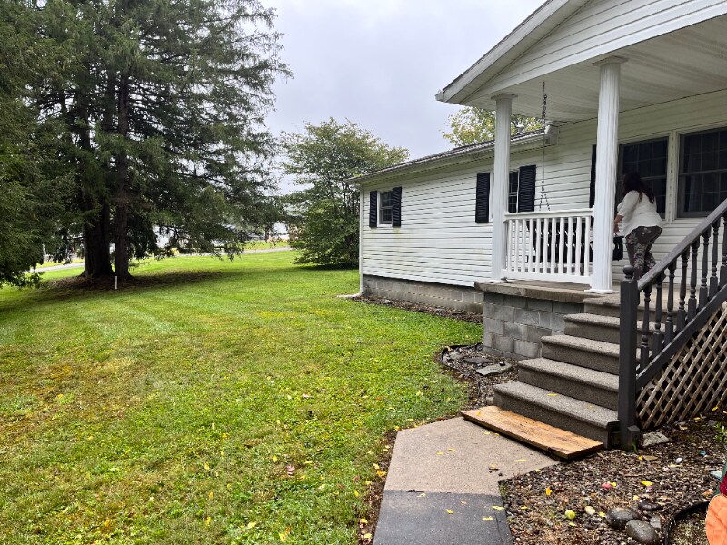 Foto principal - 2259 Hood Ave