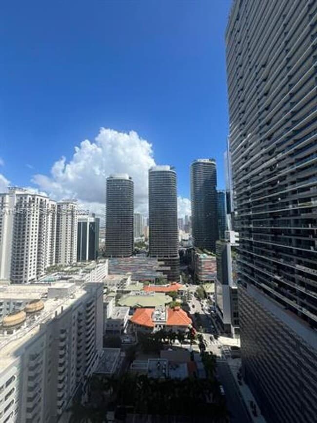 Foto del edificio - 1100 S Miami Ave