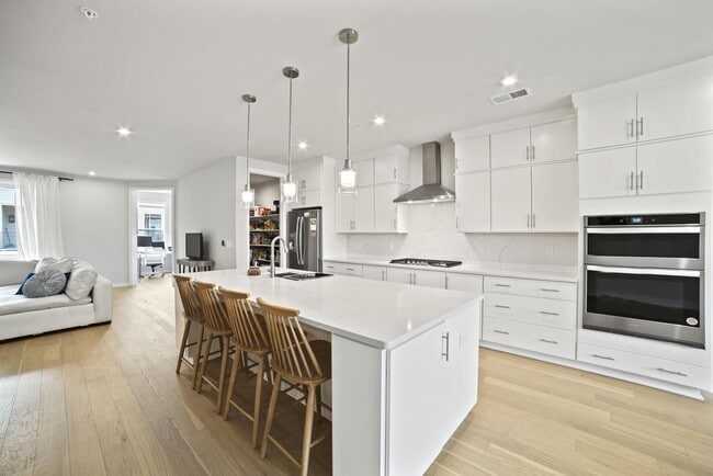 Building Photo - 7546 Sawyer Farm Wy