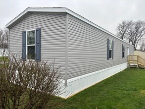 Building Photo - 2121 Panhandle Rd