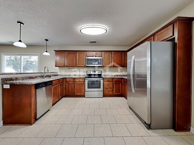 Building Photo - 501 Dresler Rd