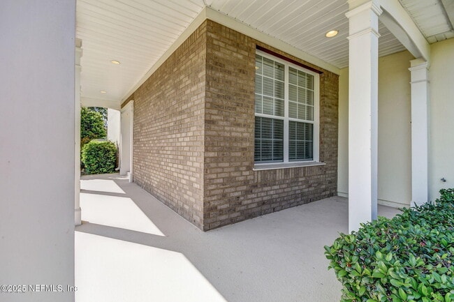 Building Photo - 6500 White Flower Ct
