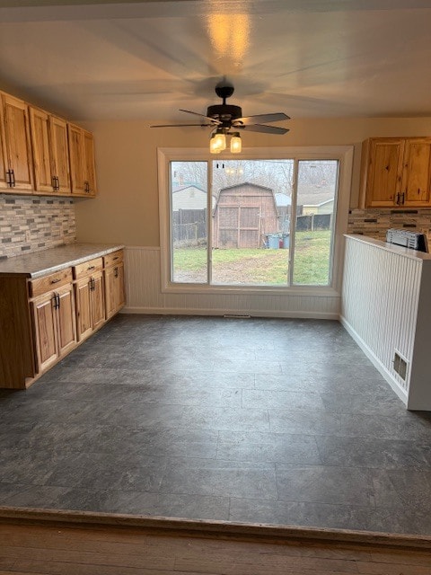 Foto del edificio - 19705 Jewell Ave