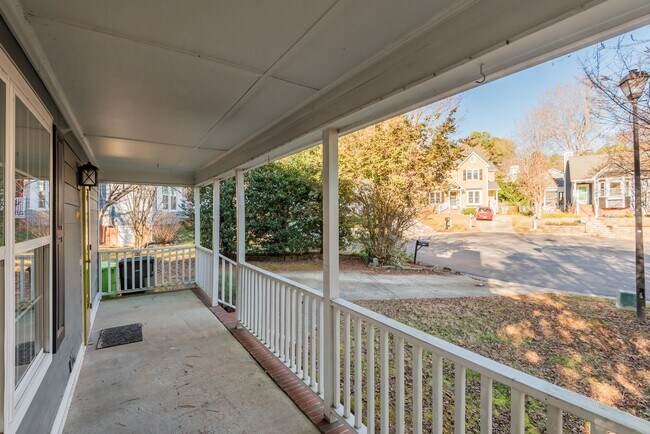 Foto del edificio - 3-Bedroom Home Close to Downtown and NCSU!
