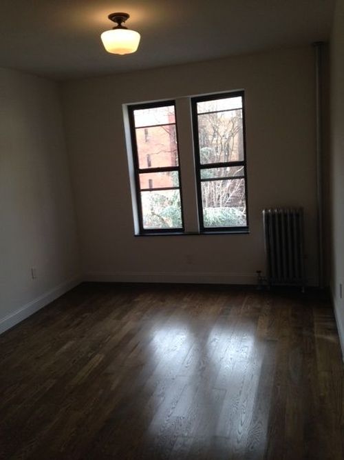 Foto del edificio - 140 Waverly Pl