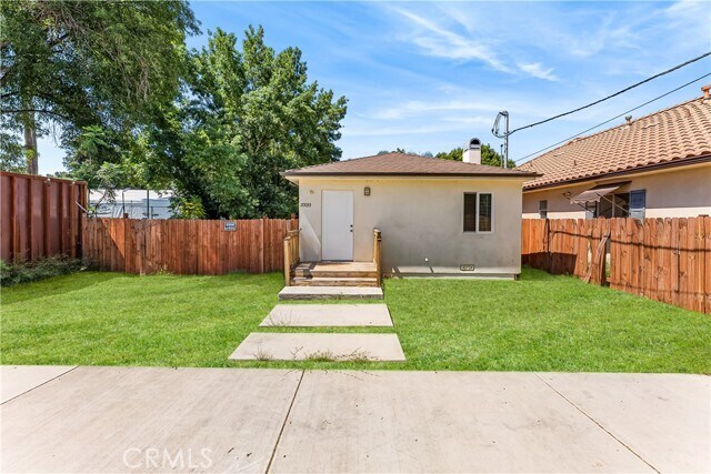 Foto del edificio - 20033 Martha St