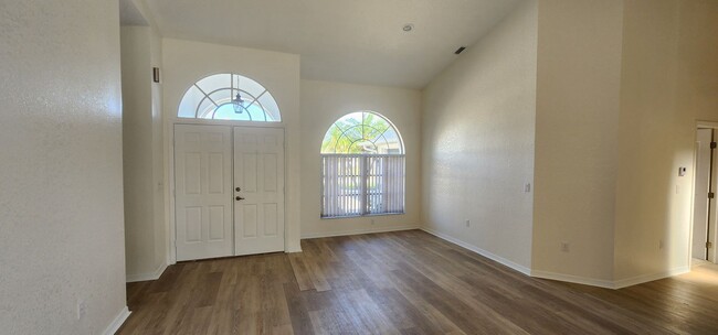 Foto del edificio - Newly Remodeled 3-Bed, 2-Bath Home with Pr...