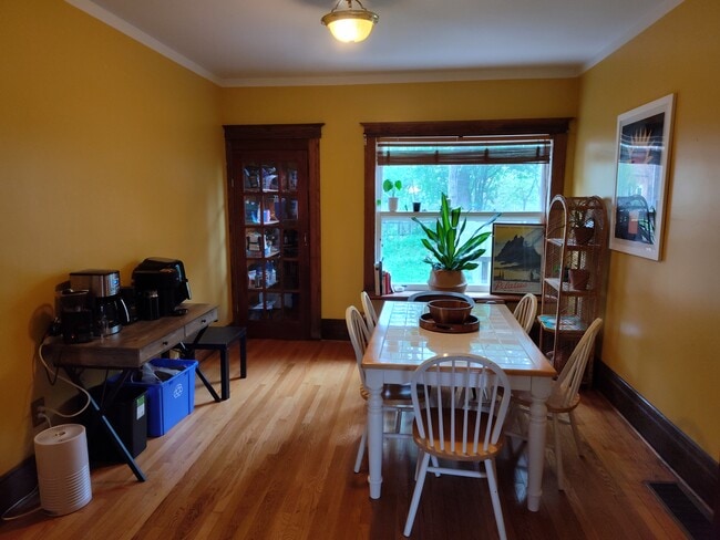 dining room and pantry - 3918 Commonwealth St