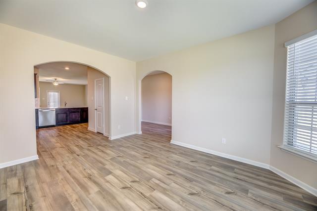 Foto del edificio - 1717 Cotton Blossom Ln