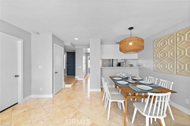 Building Photo - 2140 Orinda Dr