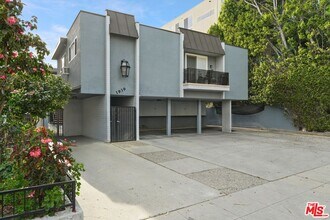 Building Photo - 1939 Selby Ave