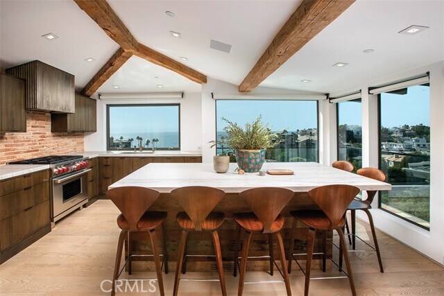 Building Photo - 233 Emerald Bay
