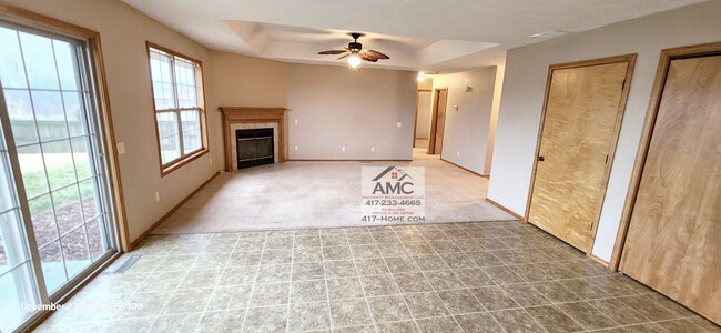 Living Room - 2976 E Morris St