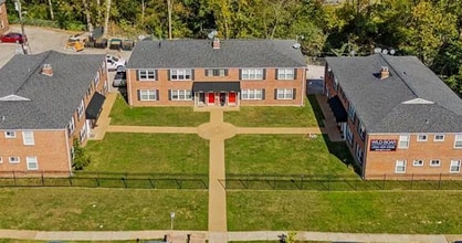 Building Photo - 978 Warder Ave