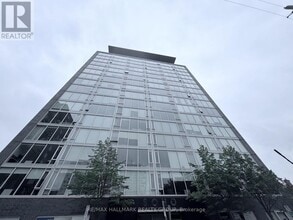 Building Photo - 300 Lisgar St