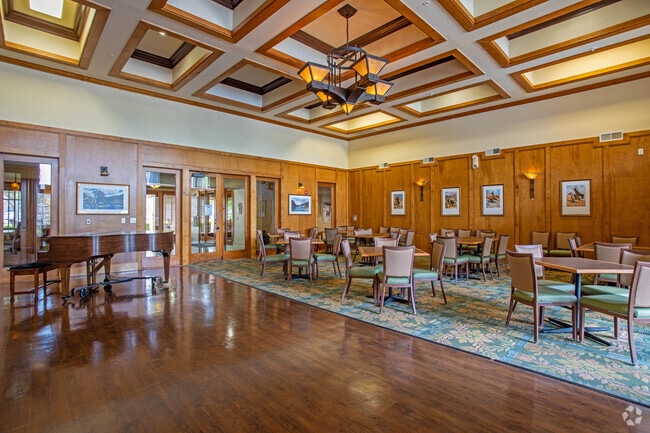 Community Room - Mariposa River Bend 55+ Apartment Homes