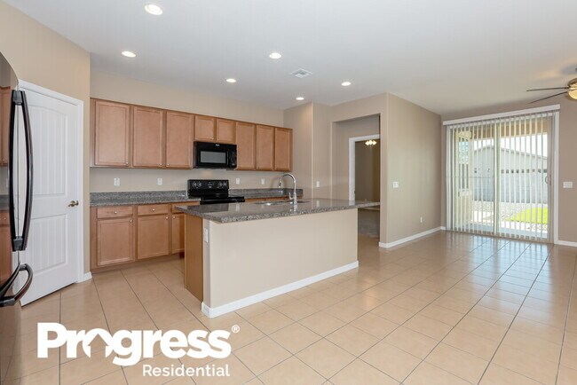 Building Photo - 2282 W Arroyo Way