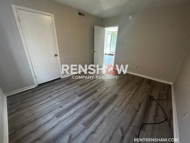 Foto del edificio - 276 Greenfield Dr