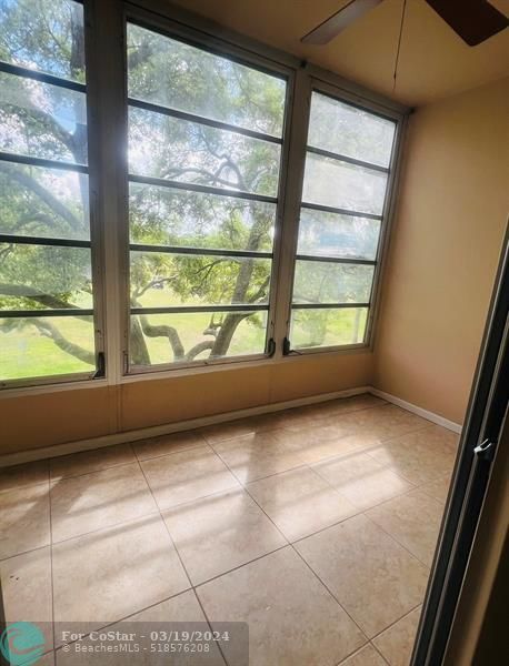 Foto del edificio - 12800 SW 7th Ct
