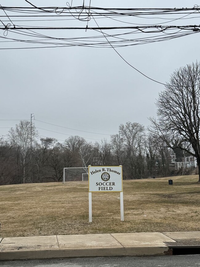 Foto del edificio - 720 Pine St